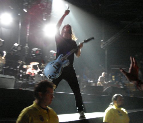 Dave Grohl likes to move around the stage, he came right to the front quite a few times. They also had a run-way from the main stage to a mini stage in the middle of the stadium where they played a couple of acoustic songs. Nottingham (2007)