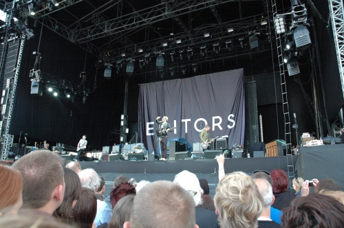 Editors take to the stage. Manchester (2008)