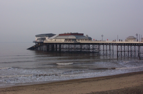 The pier on a nice, but slightly cloudy day, Cromer (2006)