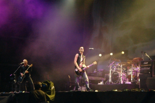 Muse, a queer kind of band, Reading (2006)