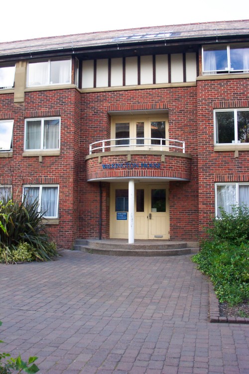 Walkington House, Taylor Court, where I and many other students lived including my Belgian friend Wim, Hull (2005)