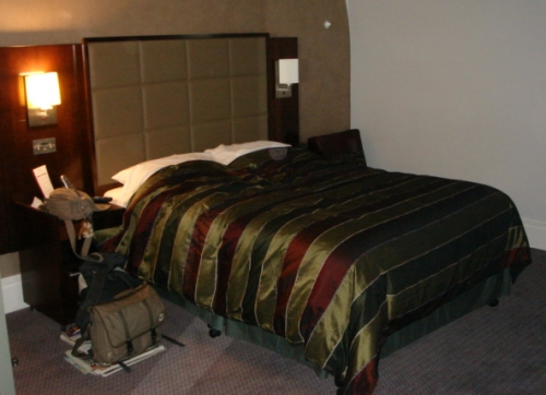 A nice big bed to sleep and relax in, London (2006)