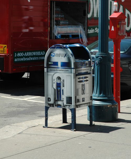 A U.S. post-box disguised as R2D2 from Starwars. San Francisco (2007)