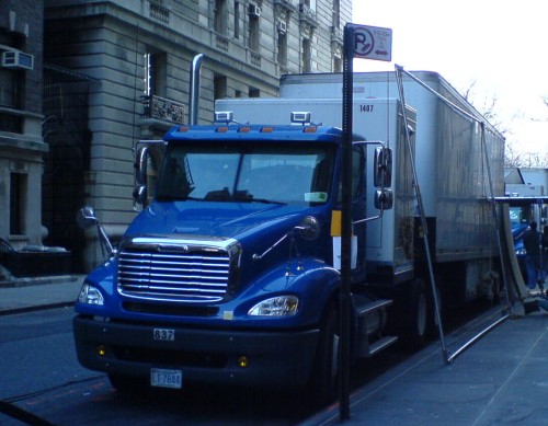  A big old American style truck unloading on the upper-west side of Manhattan, New York (2006)